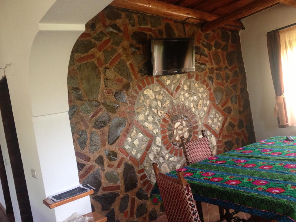 Pensiunea La Nise Sîmbăta de Sus Kültér fotó