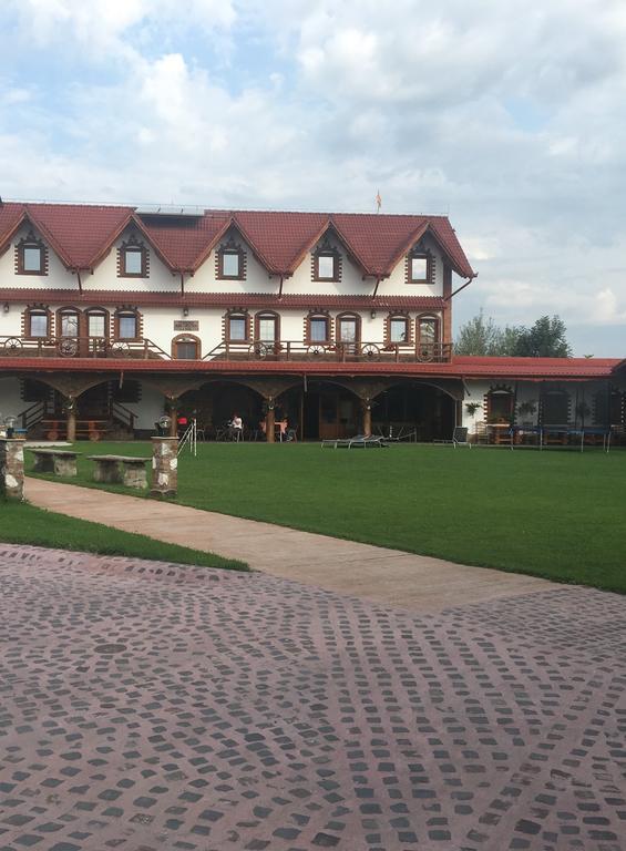 Pensiunea La Nise Sîmbăta de Sus Kültér fotó